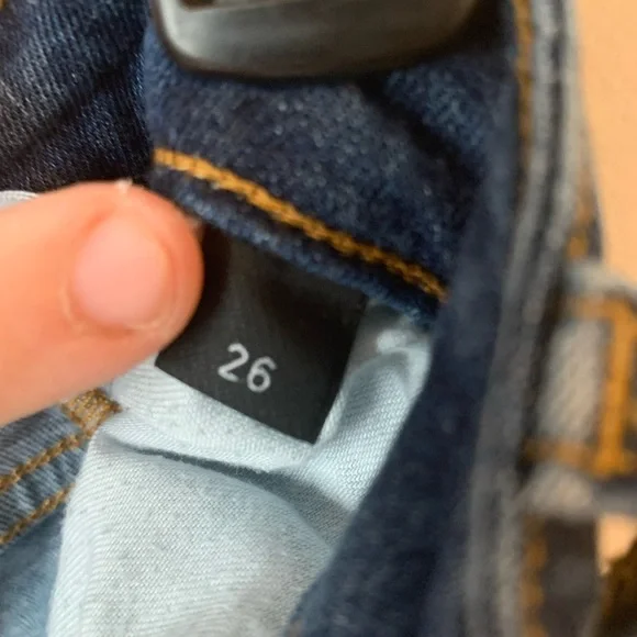 MID RISE JEANS - Picture 3 of 3